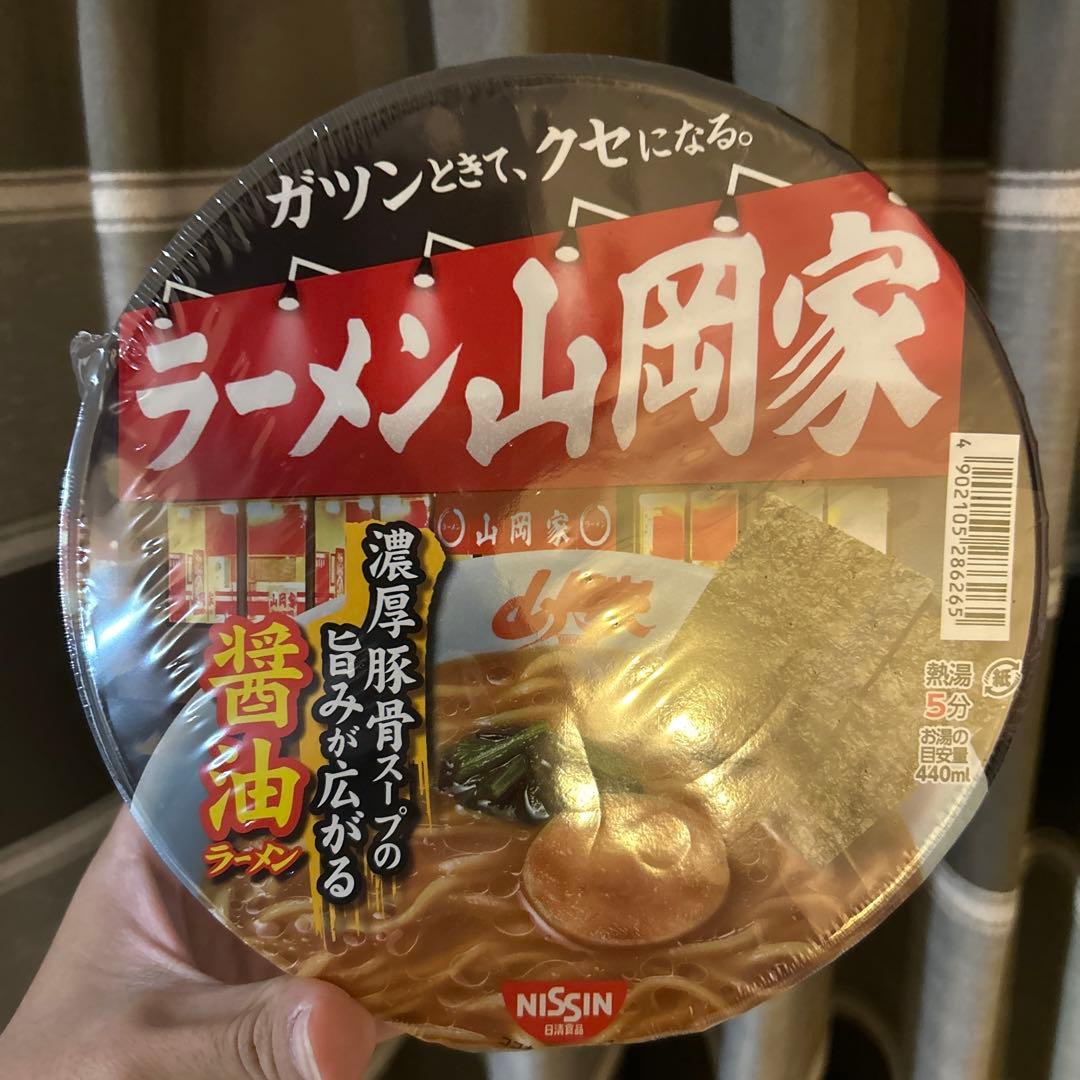 山岡家 カップラーメン 特味噌