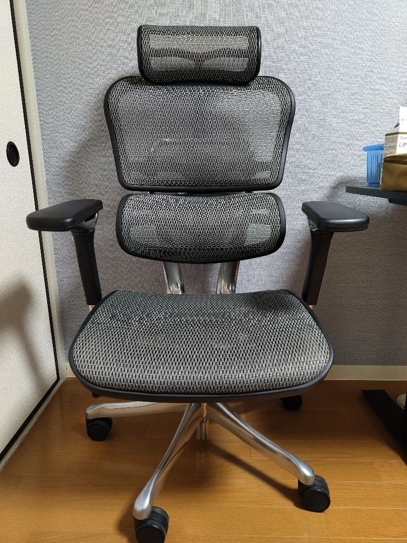 しの　エルゴヒューマンプロ