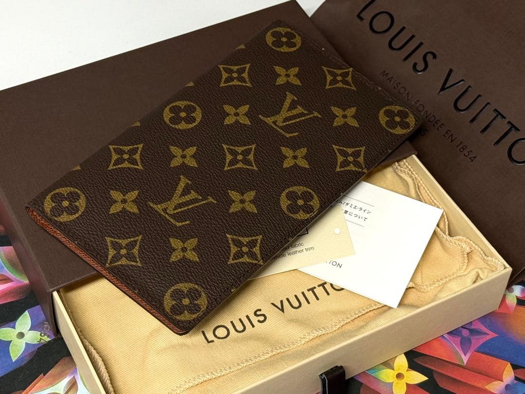 新品？ 超極美品！ルイヴィトン　カード入れ付き札入れ長財布
