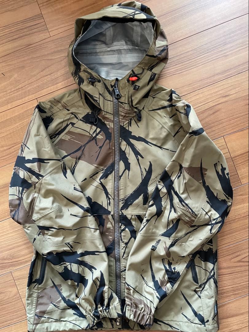 ジャケット・アウター ADDICT UK SHEONE CAMO3 flontline Jacket