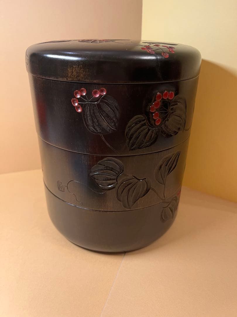 川添日記　重箱　草木彫　漆器