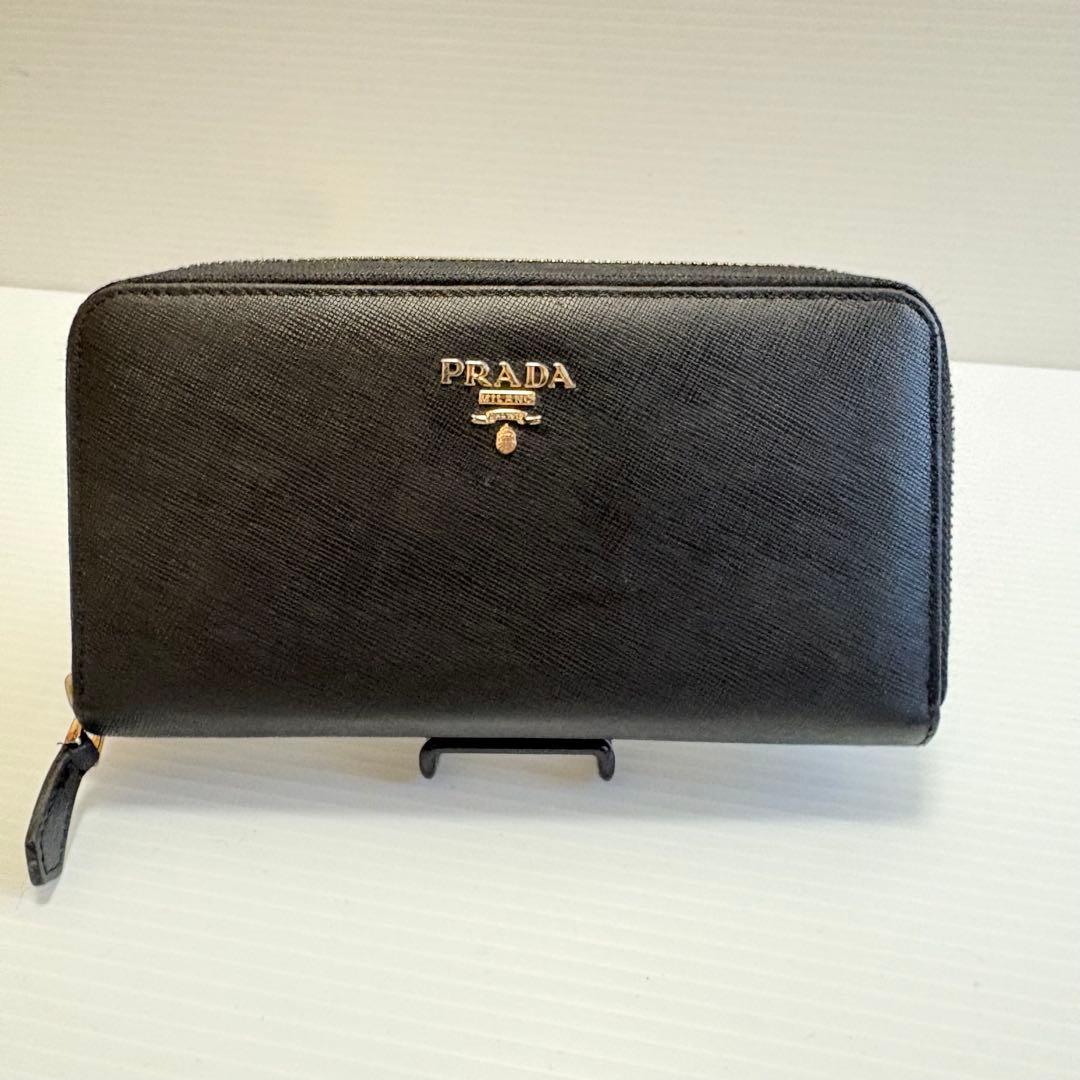 PRADA サフィアーノレザー ブラック長財布