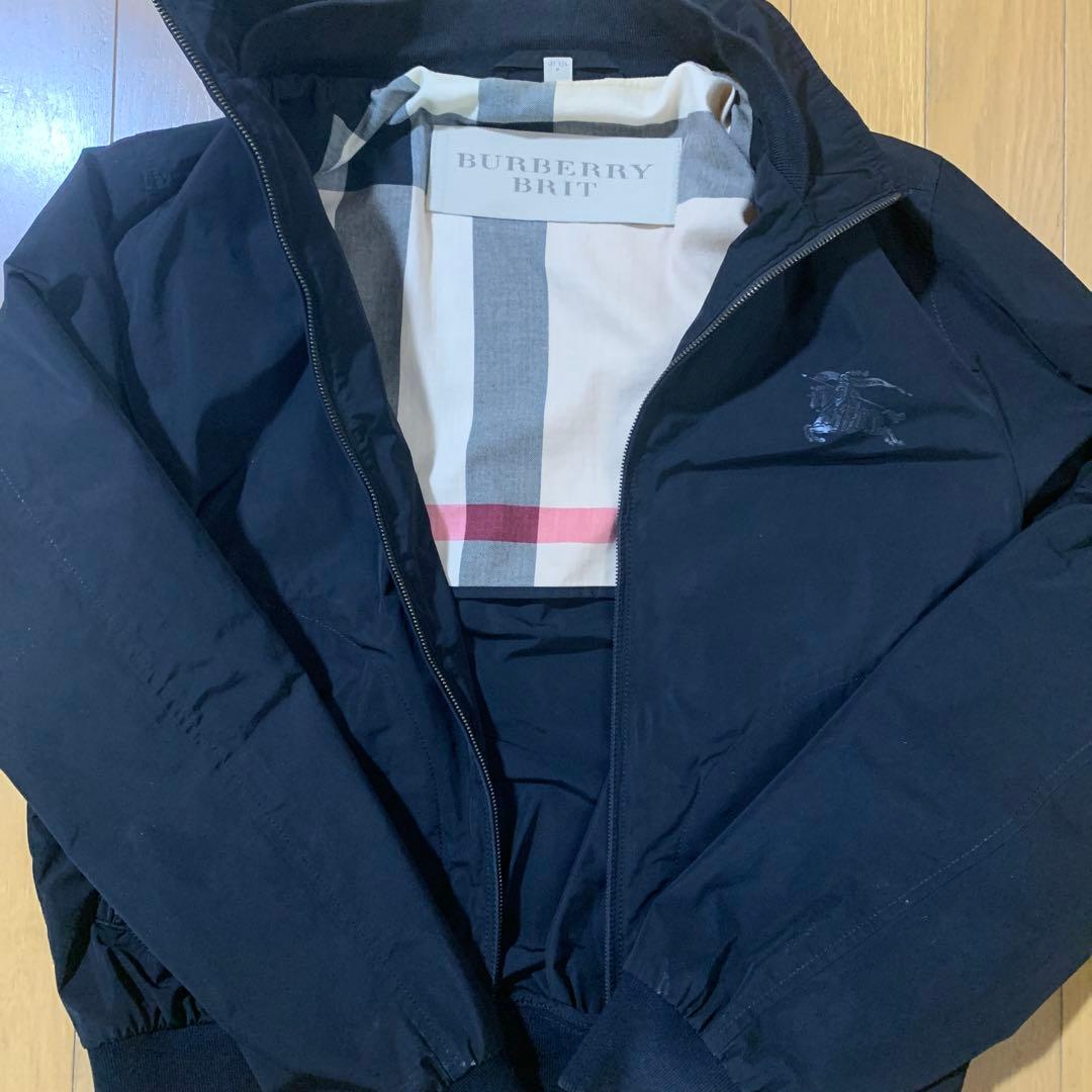 BURBERRY BRIT BLACKナイロンジャケット