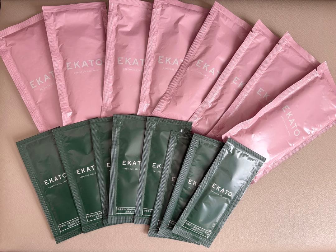 EKATO. プレシャスジェルパック炭酸8回分