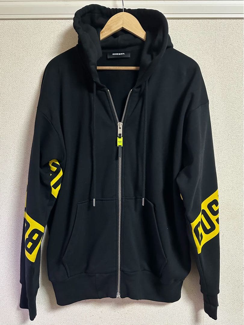 DIESEL ディーゼル　ジップパーカー M 黒