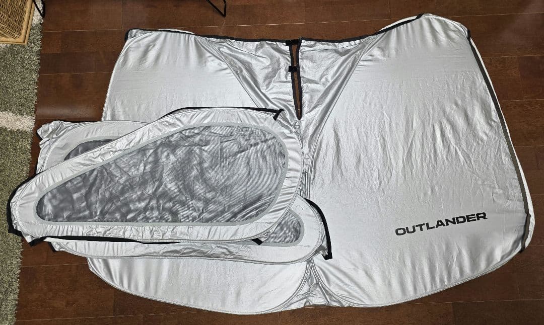 アウトランダーPHEV　三菱純正ワンタッチサンシェードGN0W 車中泊