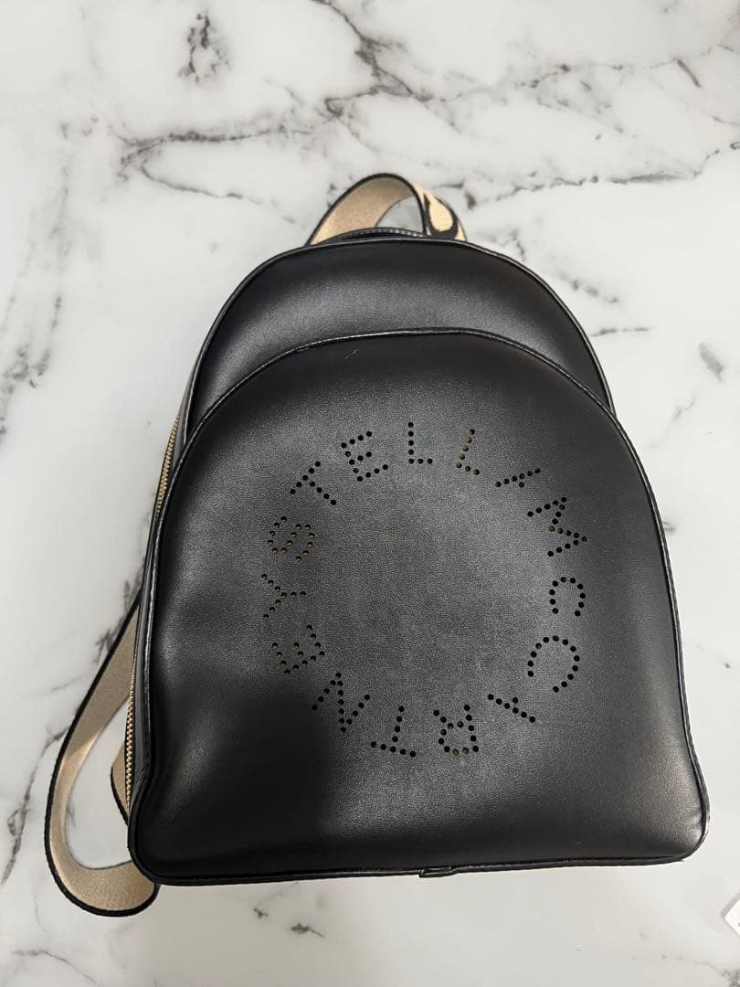 ステラマッカートニー◇ロゴストラップ リュック - メルカリ