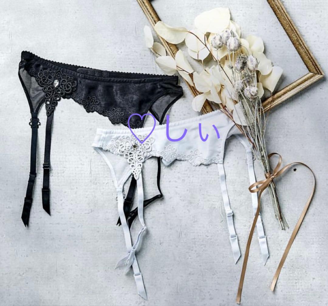 新品タグ付き Salute サルート 97G ガーターベルト BL 黒 M 希少