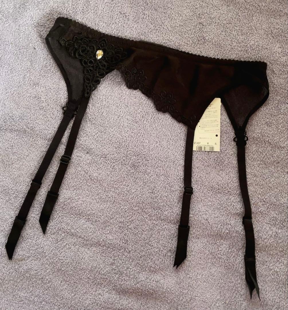 新品タグ付き Salute サルート 97G ガーターベルト BL 黒 M 希少