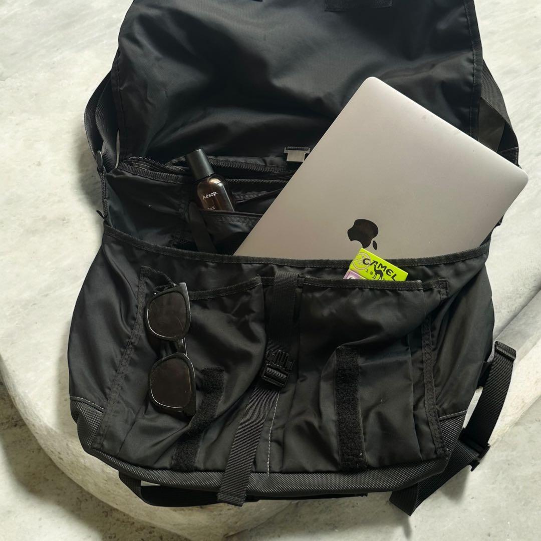 Vintage 80s adidas sling bag messenger - メルカリ