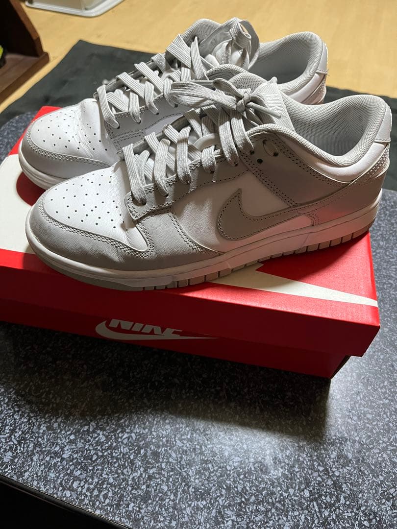 Nike Dunk Low ホワイト/グレー