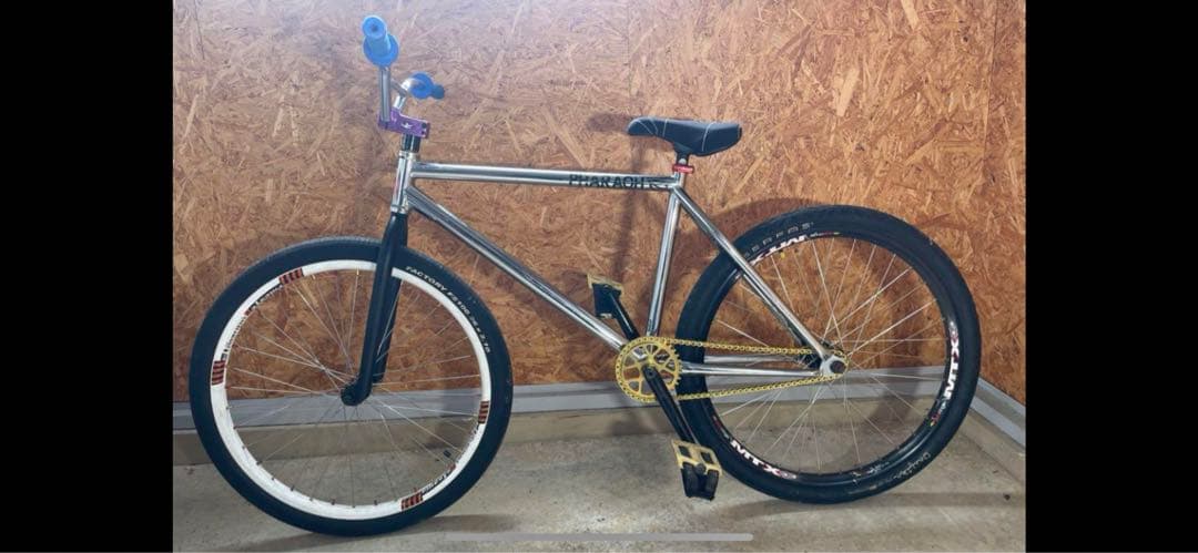 かっちゃん　ピスト　LEADER BIKE Pharaoh 26\