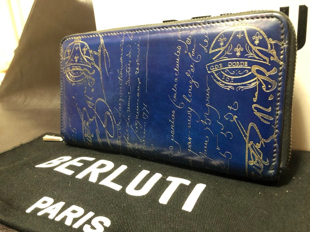☆美品☆ベルルッティ イタウバ　長財布　ブルー　　ゴールデン　価203,500円