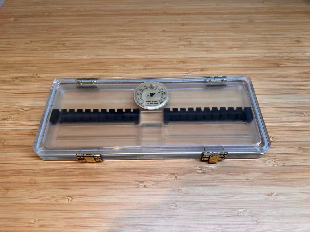 Reeds’n Stuff リードケース 20本入り　旧型