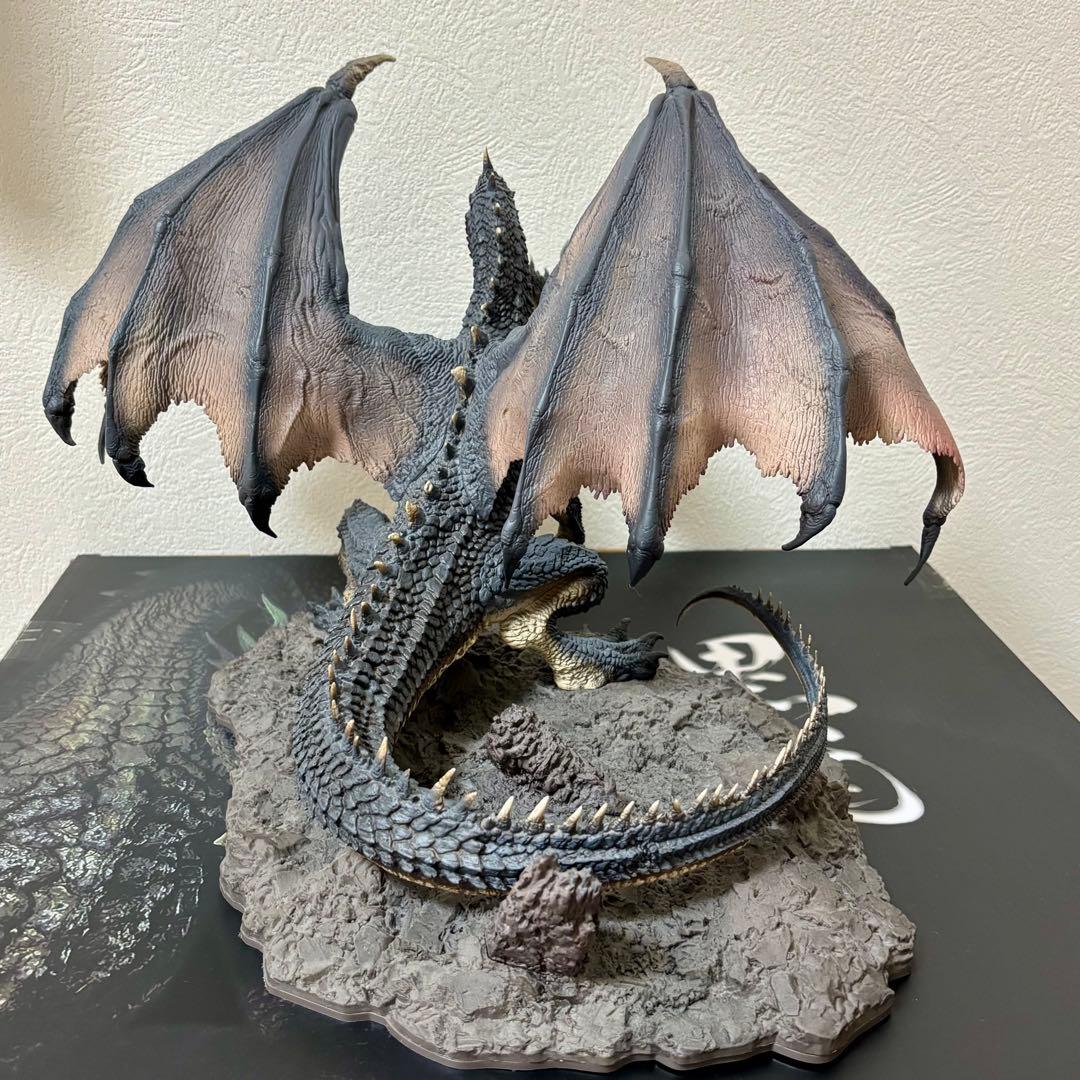モンハン ミラボレアス クリエイターズモデル フィギュア - メルカリ