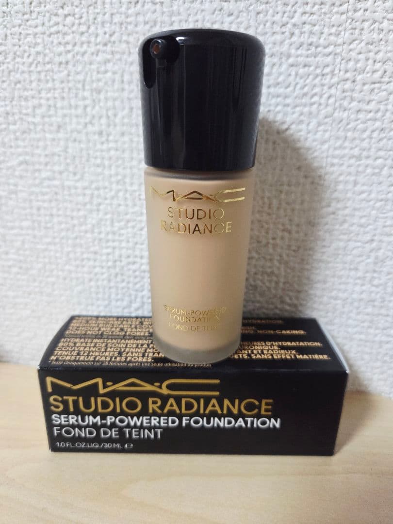 MAC 人気シリーズ...スタジオ ラディアンス セラム ファンデーション