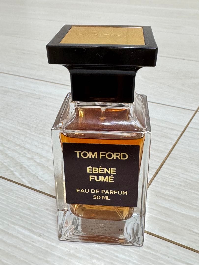 ほぼ未使用　TOM FORD 50ml エベーヌ　フュメ　トムフォード