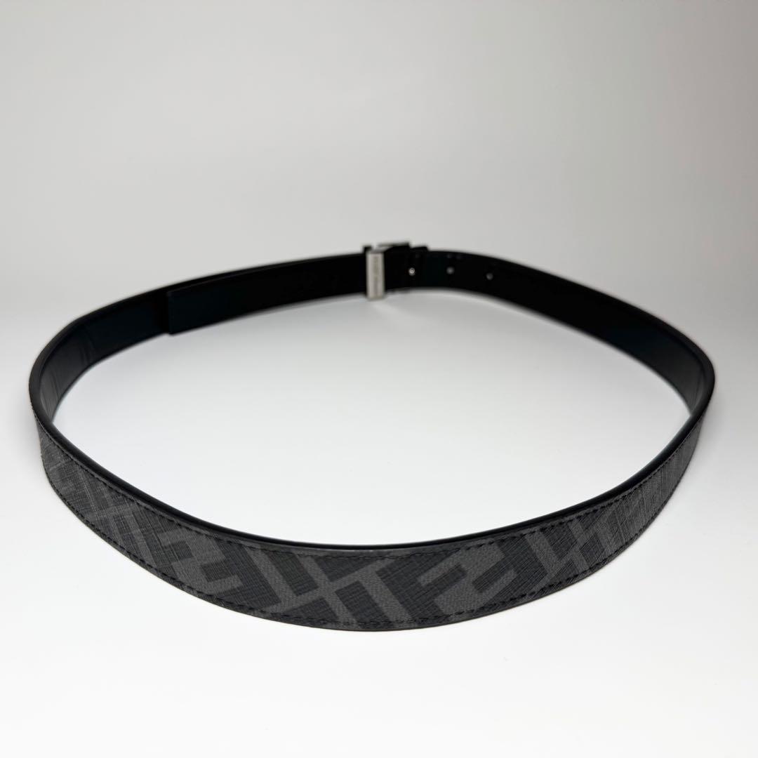 美品】フェンディ ベルト FF ズッカ柄 シルバー金具 PVCレザー - メルカリ