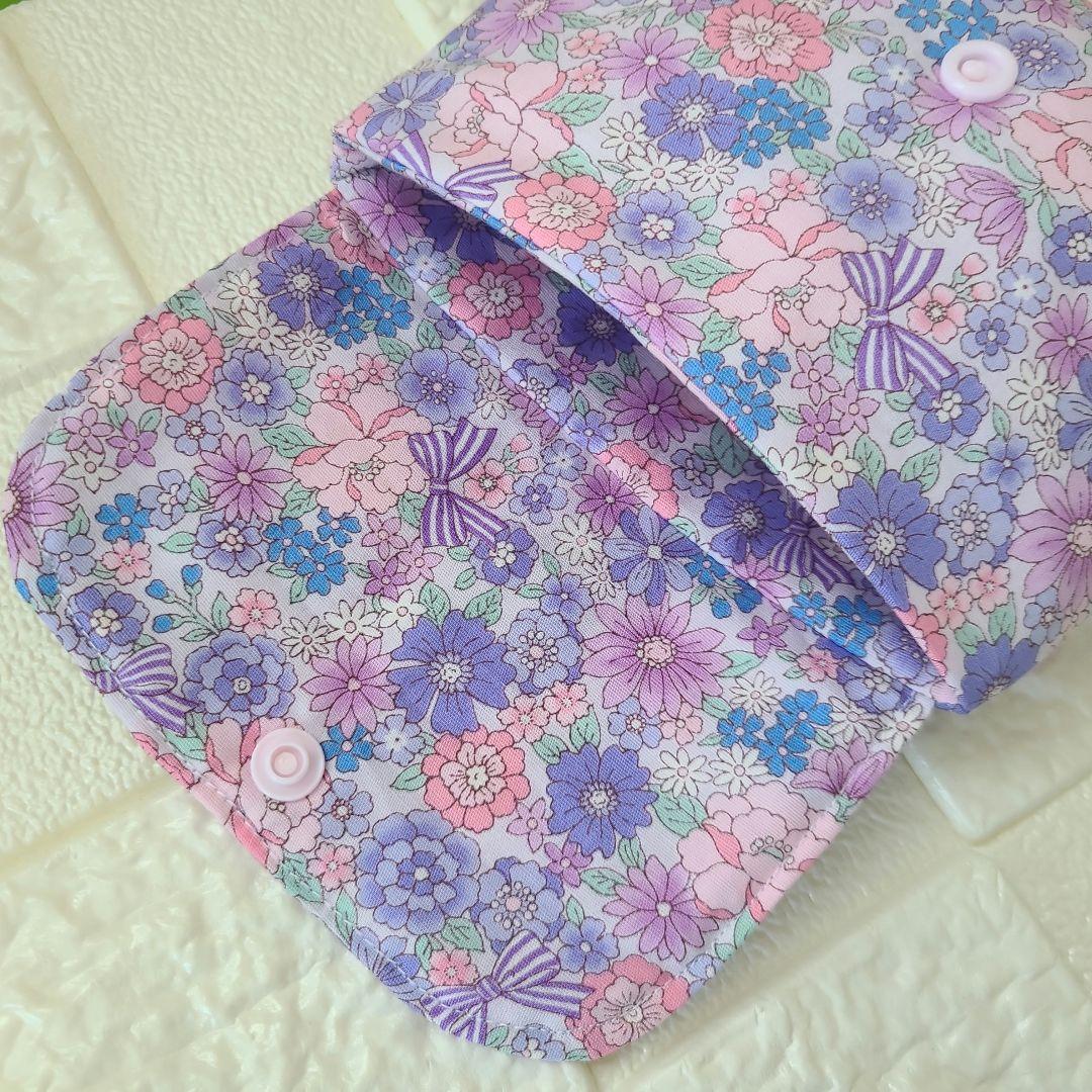 ころりんポーチ コヤンイサムチョン - メルカリ