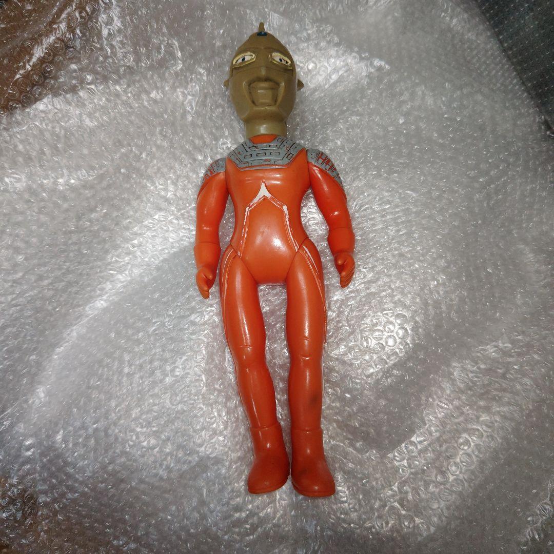 ブルマァク　ジャイアント　ウルトラセブン　ソフビ　39cm　現状品 Amazon.co.jp: ブルマァク ウルトラセブン キングジョー ジャイアント