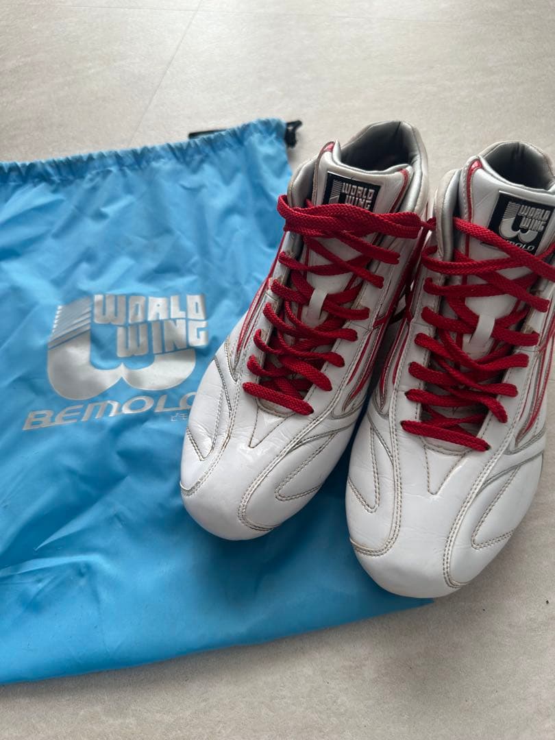 ビモロ スパイク ホワイト/レッド 26cm