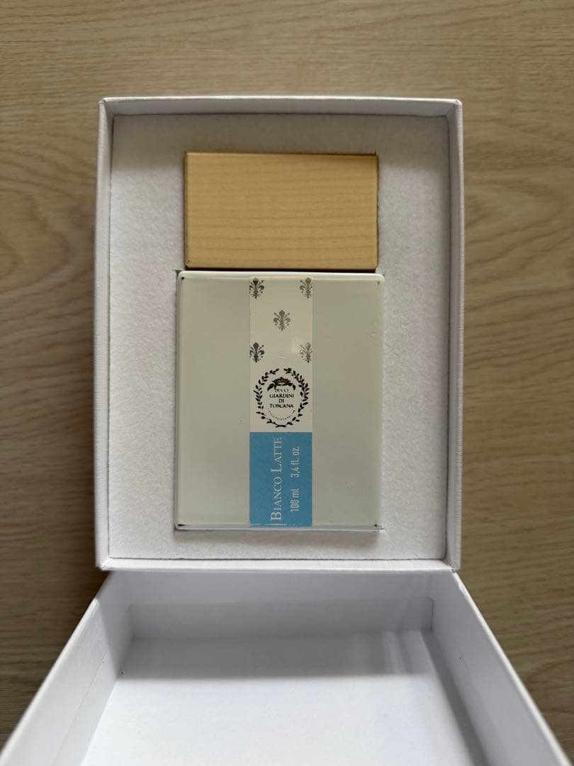 香水(ユニセックス) Giardini Di Toscana Bianco Latte 100ml BIANCO LATTE - GIARDINI DI TOSCANA – Fragrance Passion