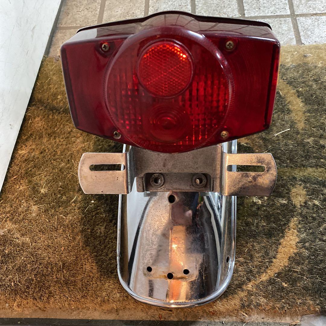 オマケ付CB400F純正テールランプ - メルカリ