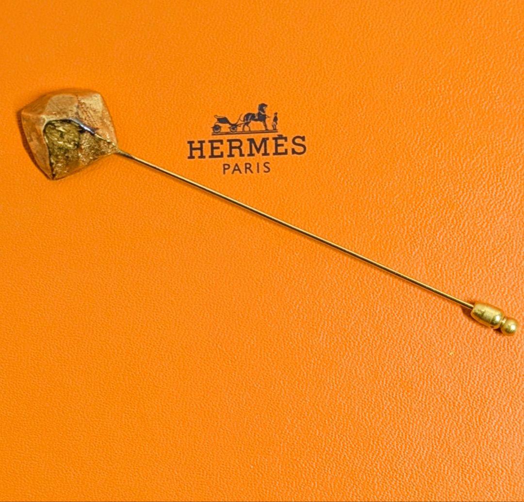 【希少】HERMÈS エルメス　岩石モチーフ　ゴールドピンブローチ