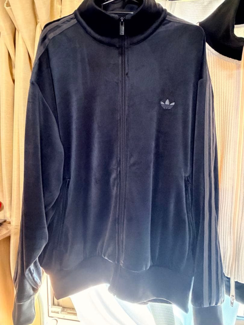 adidas FB TT ベロア トラックジャケット