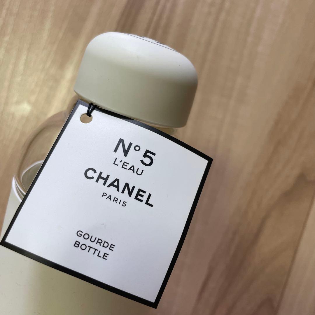 FACTORY 5 シャネル N°5 ローボトル ウォーターボトル 590mL - メルカリ