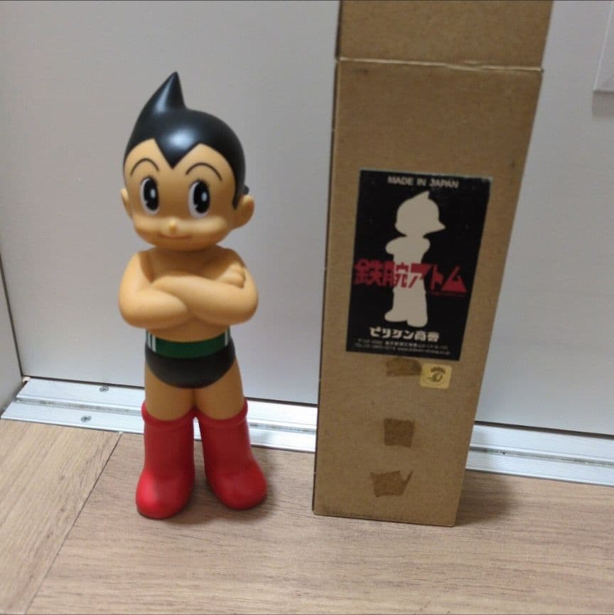 鉄腕アトム フィギュア 2011年製 ビリケン商会