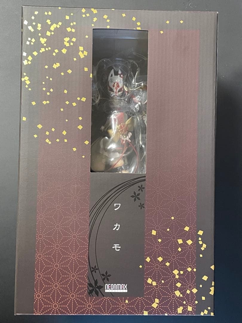 ブルーアーカイブ　狐坂ワカモ　フィギュア　ネオンマックス