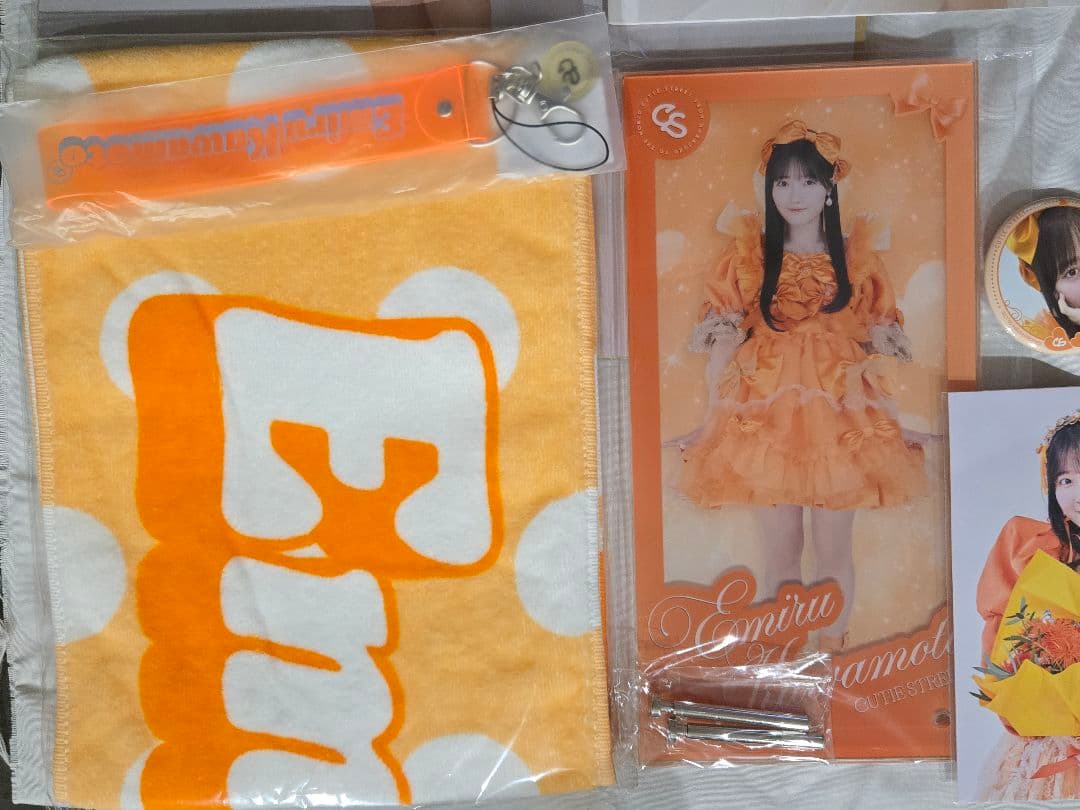 川本笑瑠 グッズ CUTIE STREET まとめ売り バラ売り可 - メルカリ