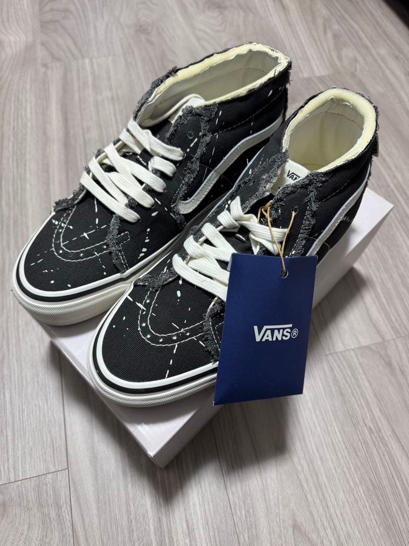 VANS×INVINCIBLE LX SK8 MID FRAYED 28cm LX SK8 MID FRAYED (INVINCIBLE EXCLUSIVE) – INVINCIBLE | Official