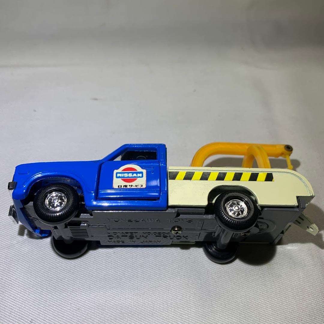 ダイヤペット日産ダツトサンクレーン車 - メルカリ