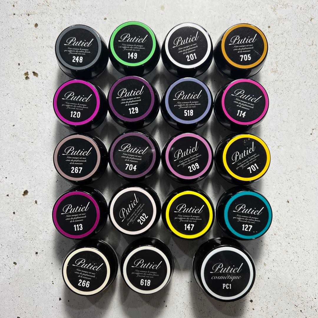 新品　プティール　カラージェル 2g18個　3g1個　新品未開封