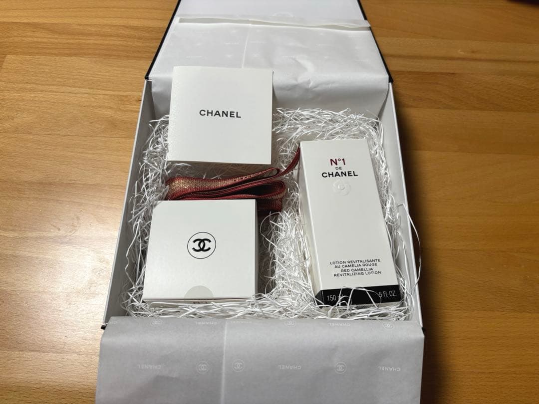 CHANEL N°1 DE CHANEL ローション・クリームセット