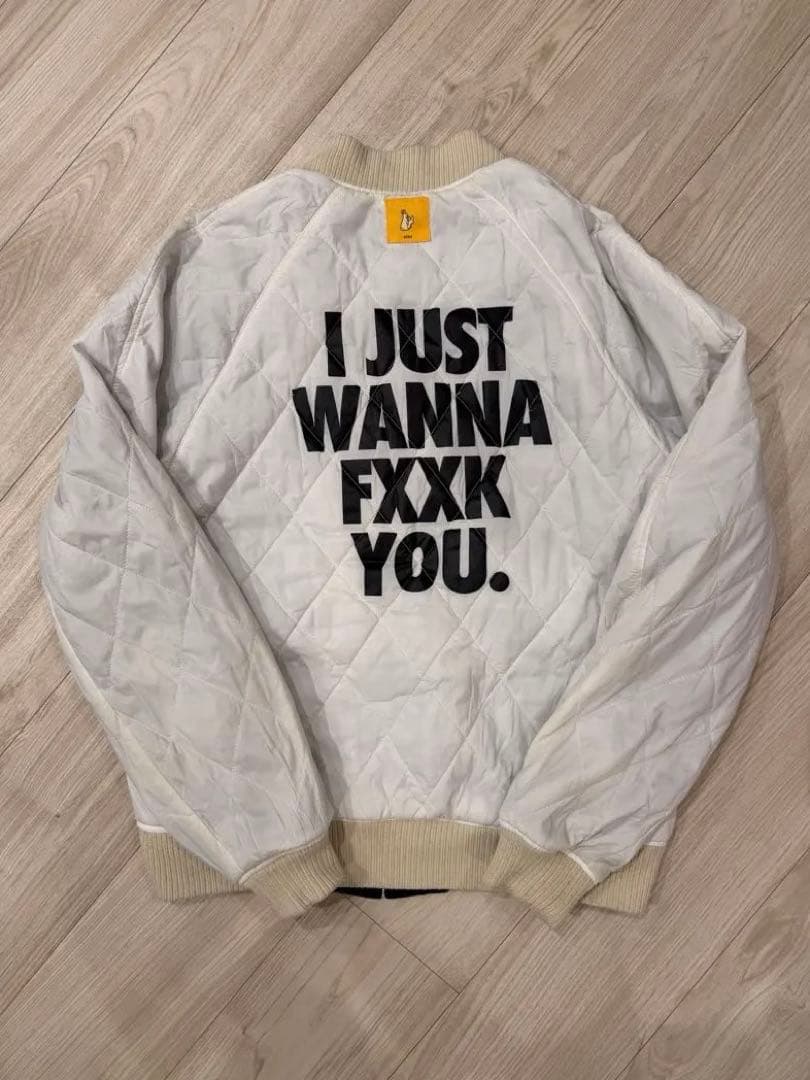 FR2 スカジャン 兎 うさぎ 刺繍 レア - メルカリ