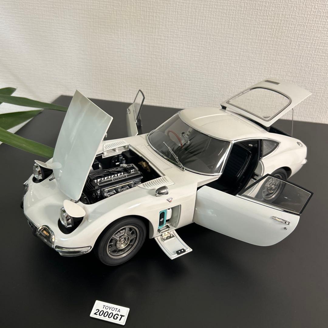 レア！デアゴスティーニ 1/10 トヨタ 2000GT ホワイト