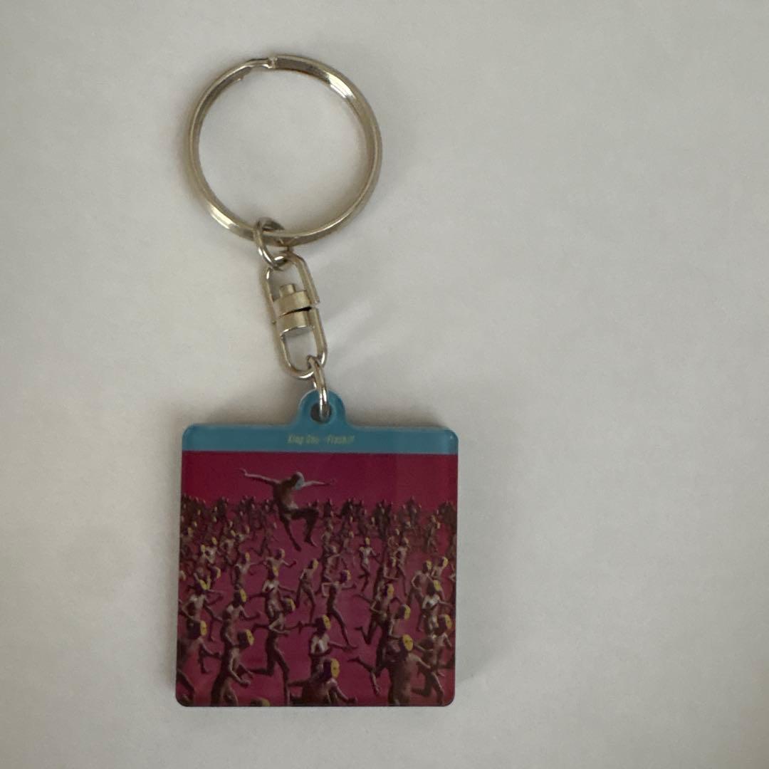 King Gnu ジャケットアクリルキーチェーン - メルカリ