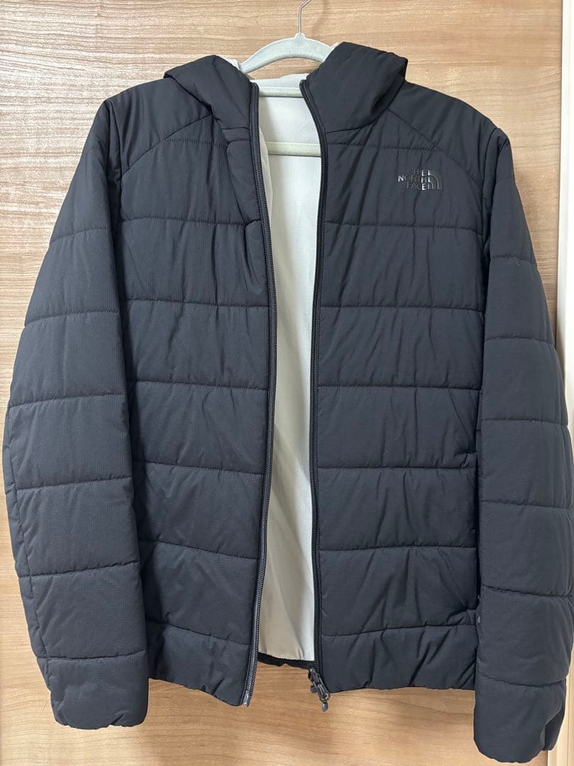 THE NORTH FACE リバーシブルダウンジャケット