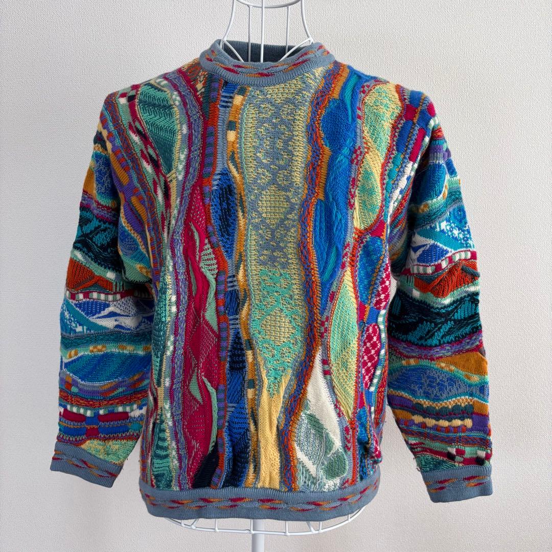 美品 COOGI 3Dニット クージー 総柄ニット 好配色 クージー SS - メルカリ