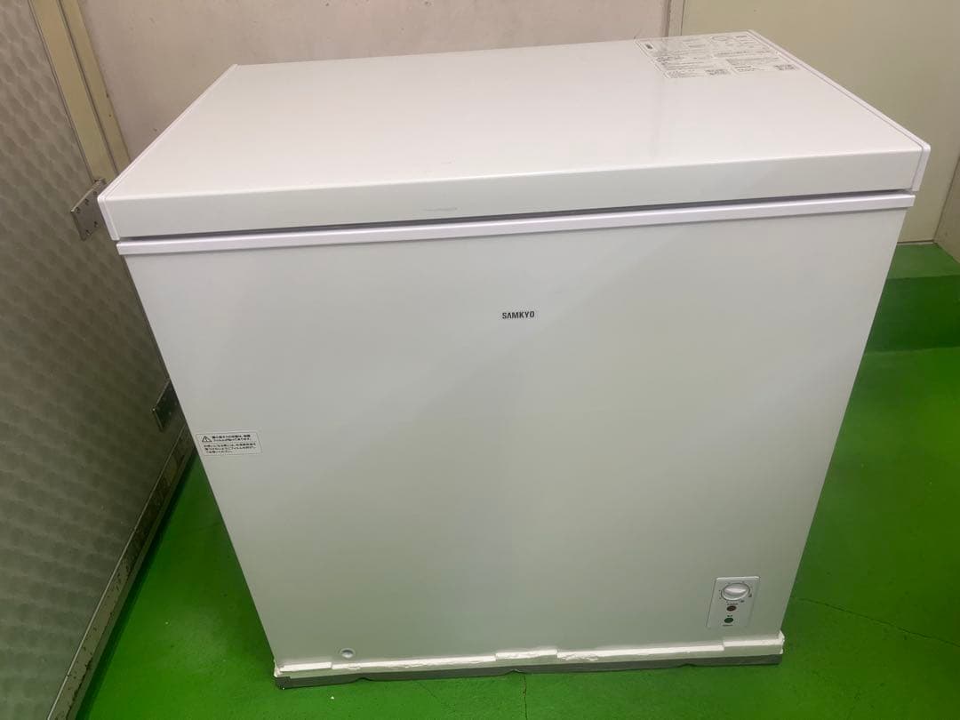 SAMKYO冷凍庫 ホワイト 上開き
