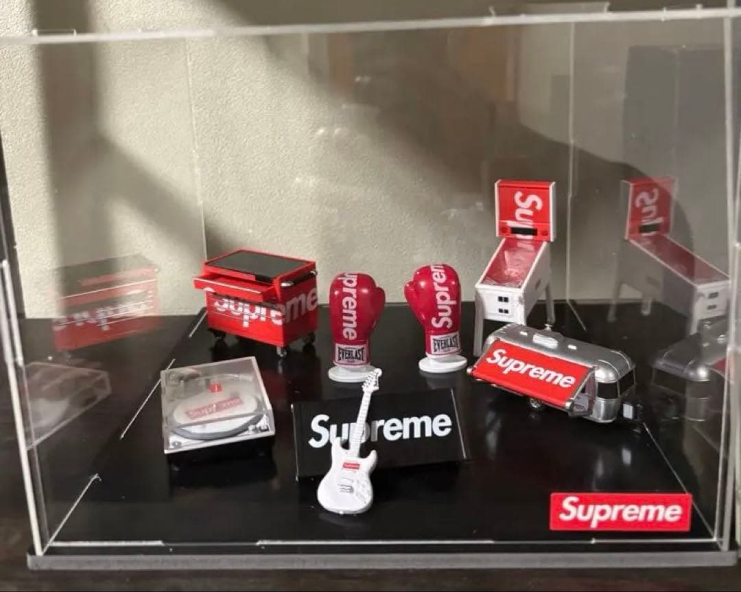 Supreme ガチャガチャ　コンプリート　アクリルケース付き 楽天市場】【10%OFF☆3/11 1:59まで】コレクションケース アクリル