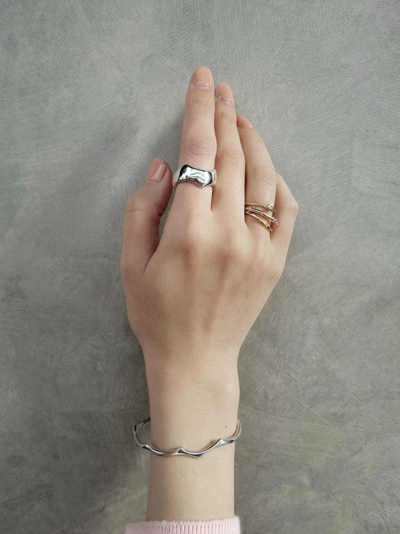 値下げ中 アトリエカオル Kaoru ローズリング(L)(シルバー) - メルカリ