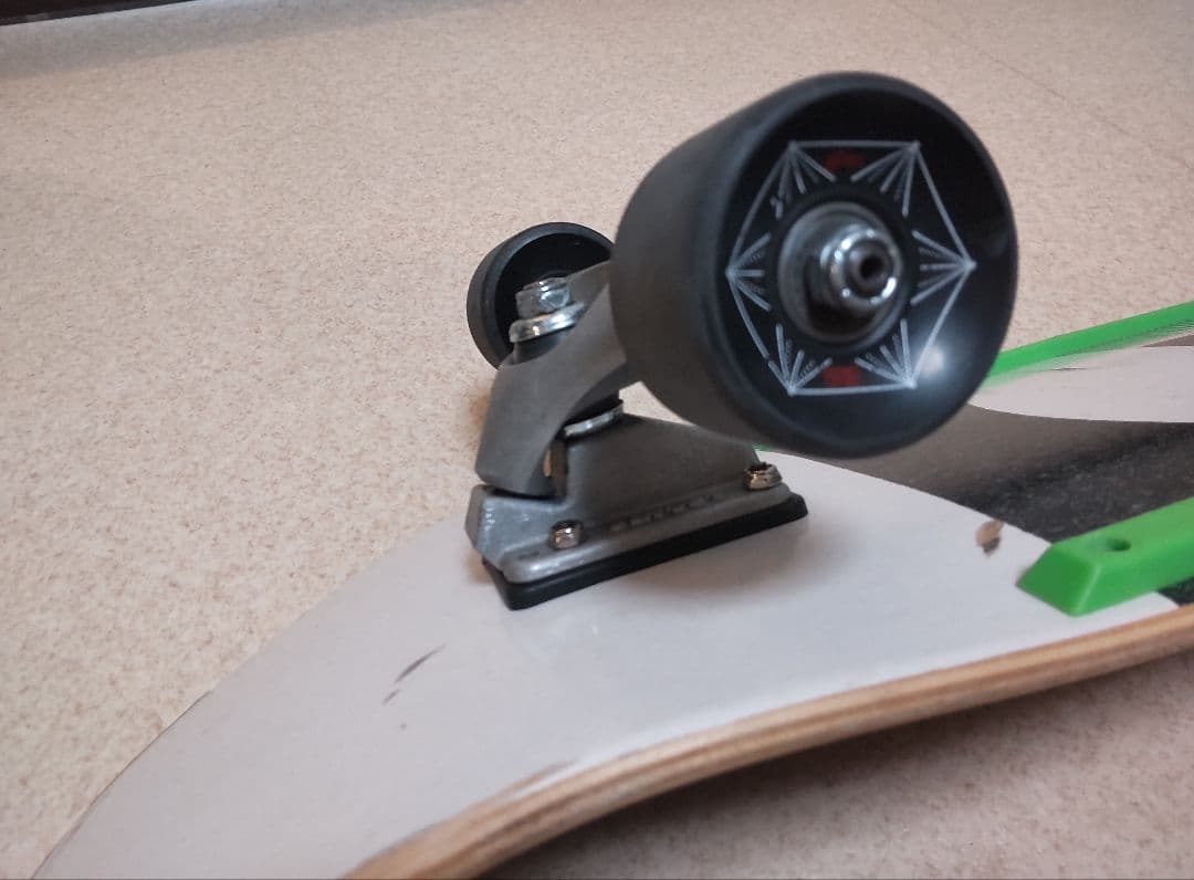 ペコ様専用 カーバー 32インチ サンレイ C5 【中古・純正】 - メルカリ