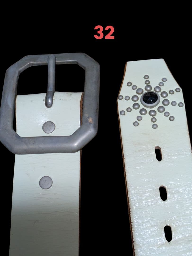 ネ*ル様 HTC シルバースタッズ×クリアストーン 32 ネ*ル様 HTC シルバースタッズ×クリアストーン 32 41fk8GrjuZL