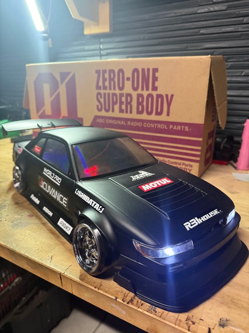 アディクション　S13シルビア 楽天市場】NISSAN S13シルビア D-MAX 藤尾号2020 ボディ [AD-HB11FUJIO