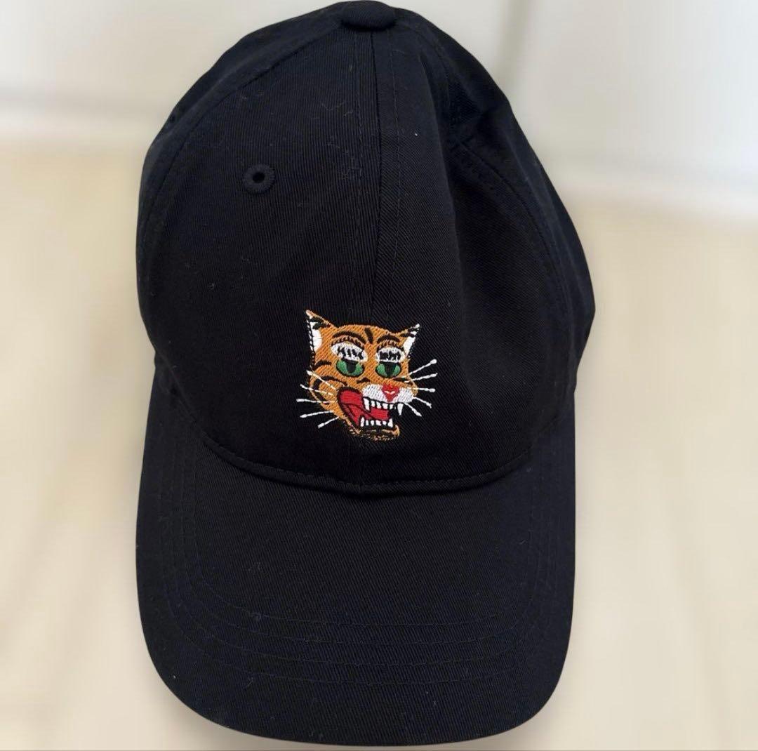 【正規品】ONITSUKA TIGER 猫刺繍キャップ