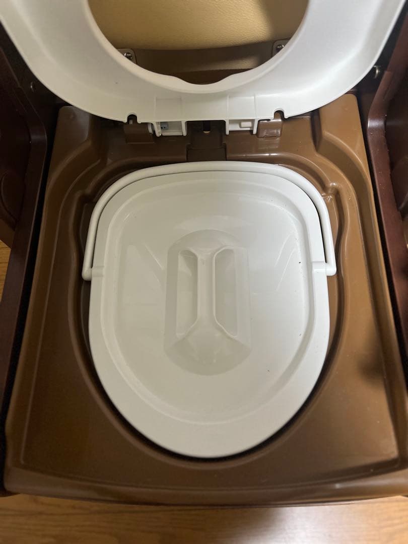 【新品未使用】家具調•高級スマート•トイレ NEO ポータブル　《半額以下！》